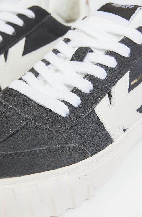 Kaotiko Keoni Low Vega Antracite Sneakers