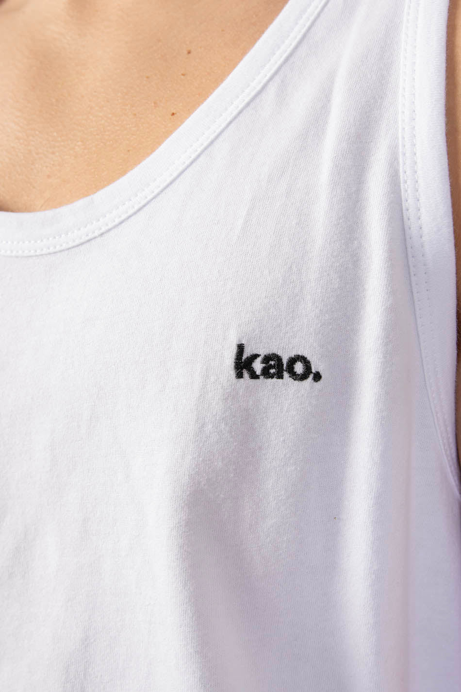 NATHAN WHITE CROPPED TANK TOP