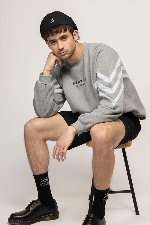 Chad Grey Vigoré Sweatshirt / White