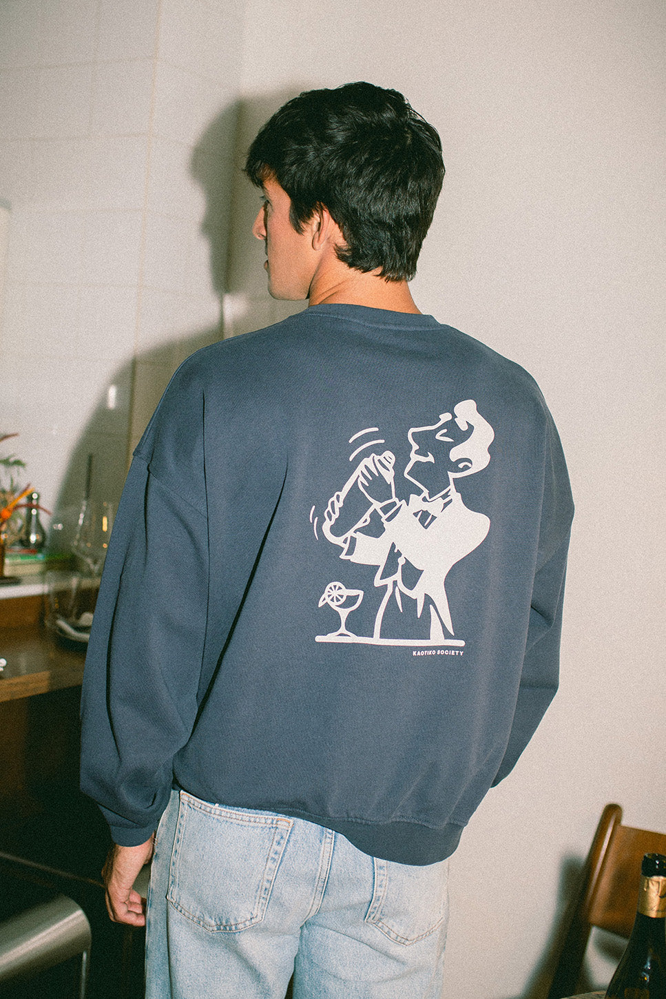 Washed Cocktail Man Navy Sweatshirt