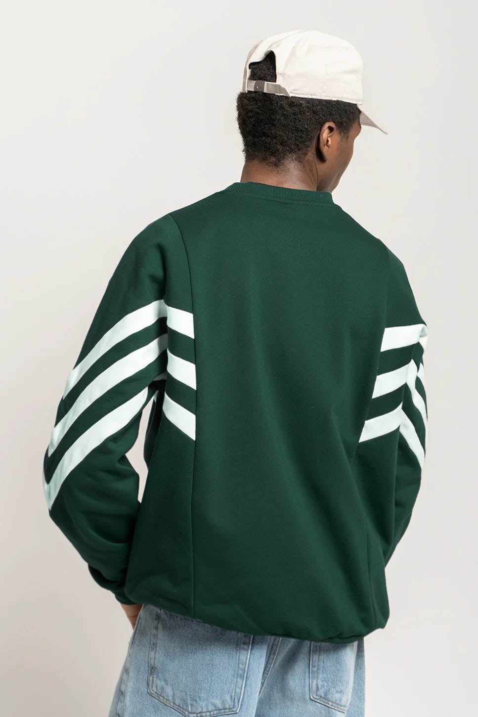 Sweatshirt „Chad“ in Salbeigrün/Elfenbein