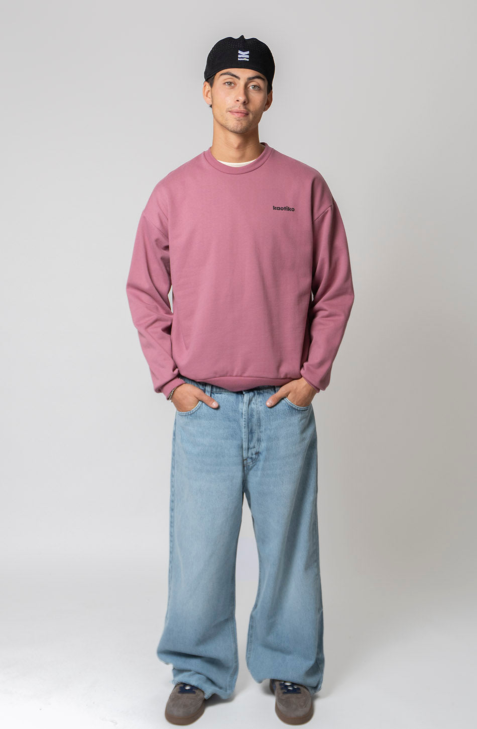 Regular Iconic Cherry Sweatshirt