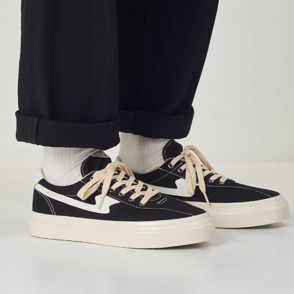 Black S.W.C Dellows S-Strike Trainers