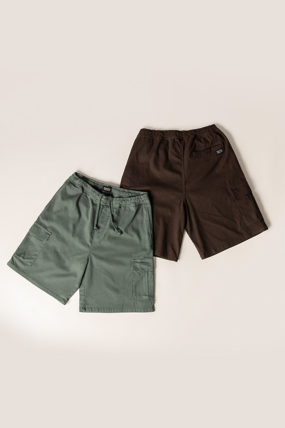 Bermuda cargo à jambes larges Palid Green