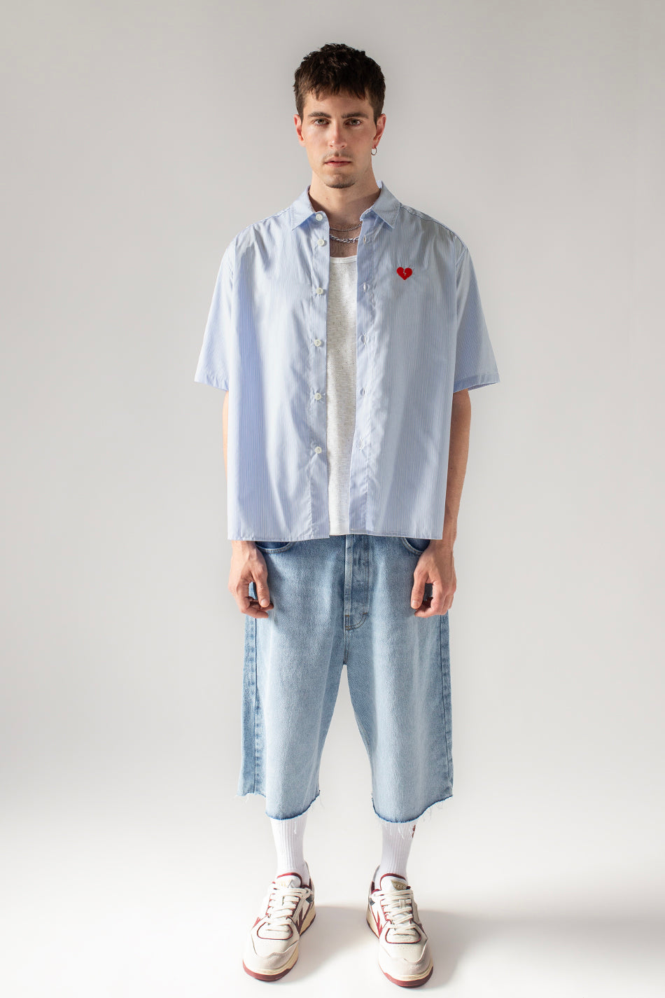 Blau/weiß gestreiftes Hemd von Loui Heart