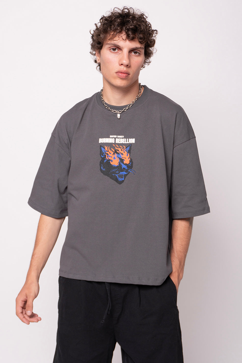 Cropped Burning Rebellion Gray T-shirt