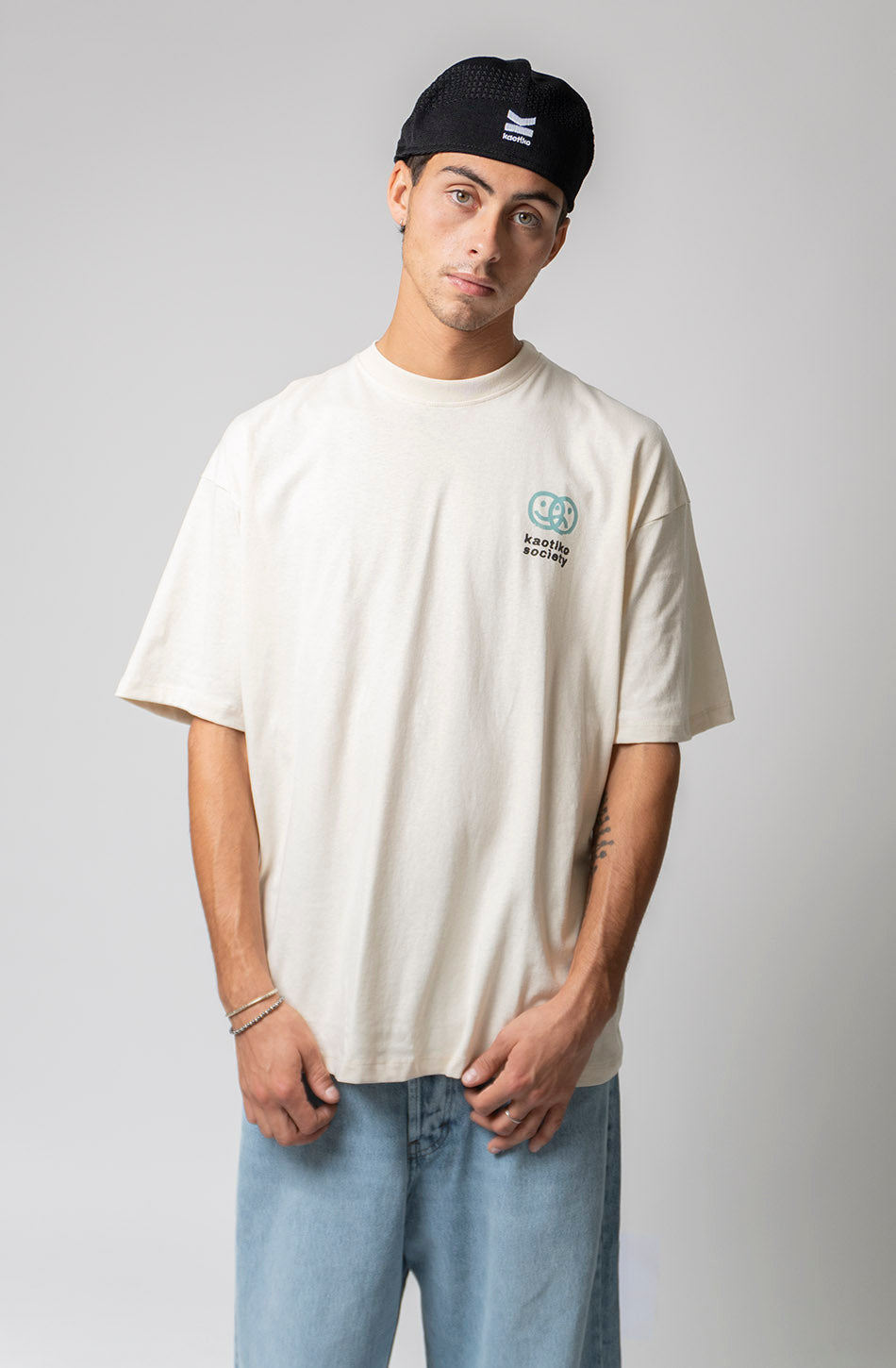 Disconnected Your Vision Elfenbeinfarbenes T-Shirt aus Bio-Baumwolle