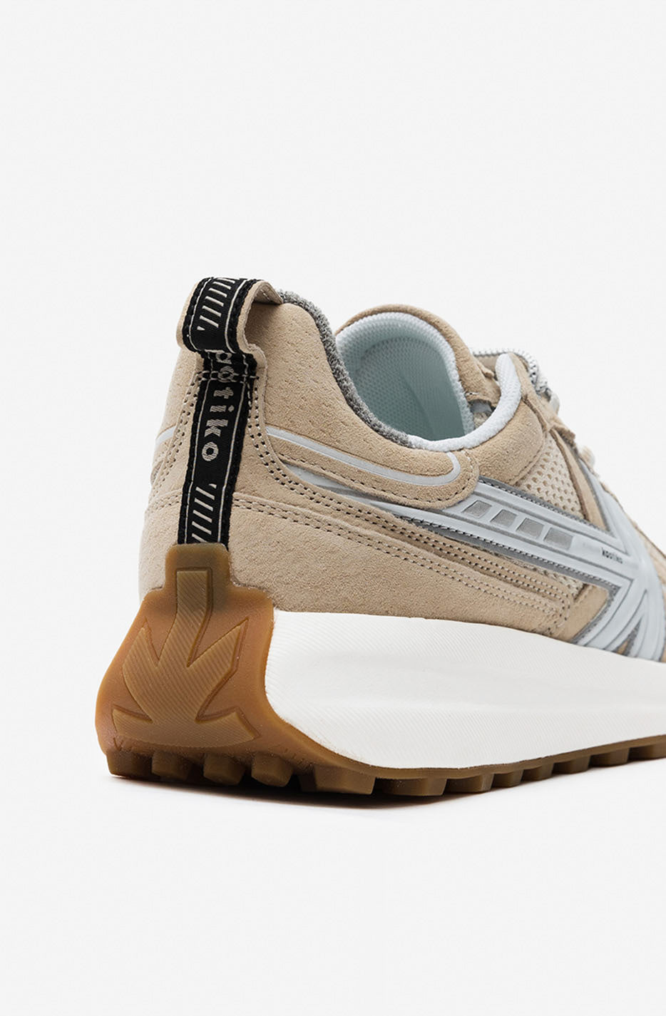 Baskets Kaotiko Woman Detroit Tech LT Beige 