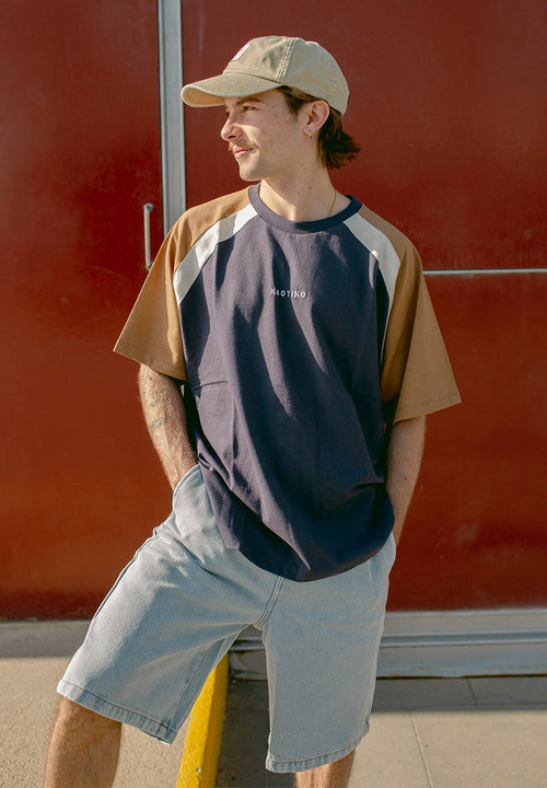 T-shirt court Lennox bleu marine/camel 