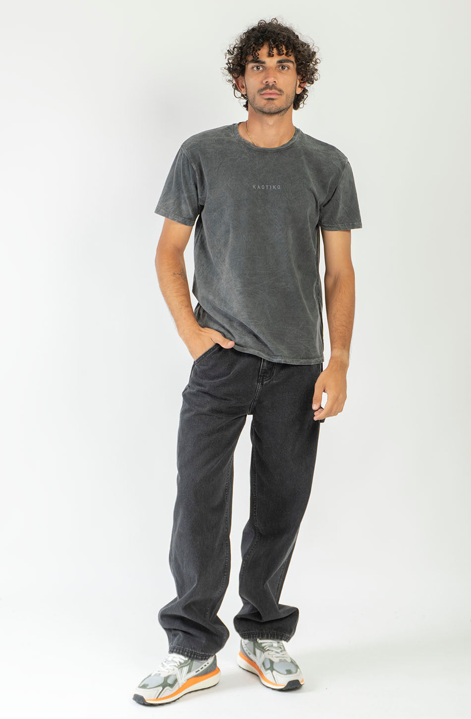 Basic Washed Black T-shirt