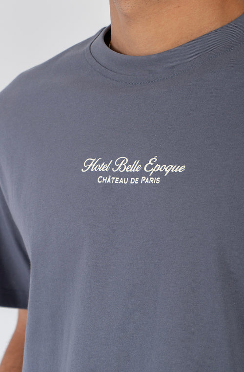 Camiseta Regular Garland Blue para hombre con diseño gráfico floral Kaotiko BCN