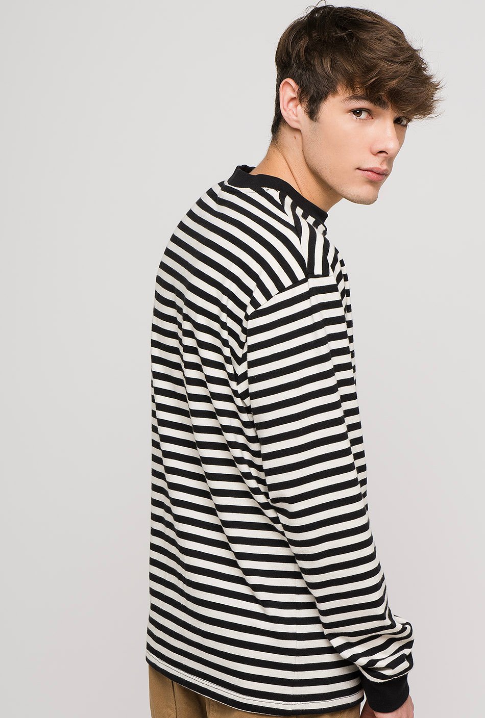 Camiseta Heart Stripes Negro