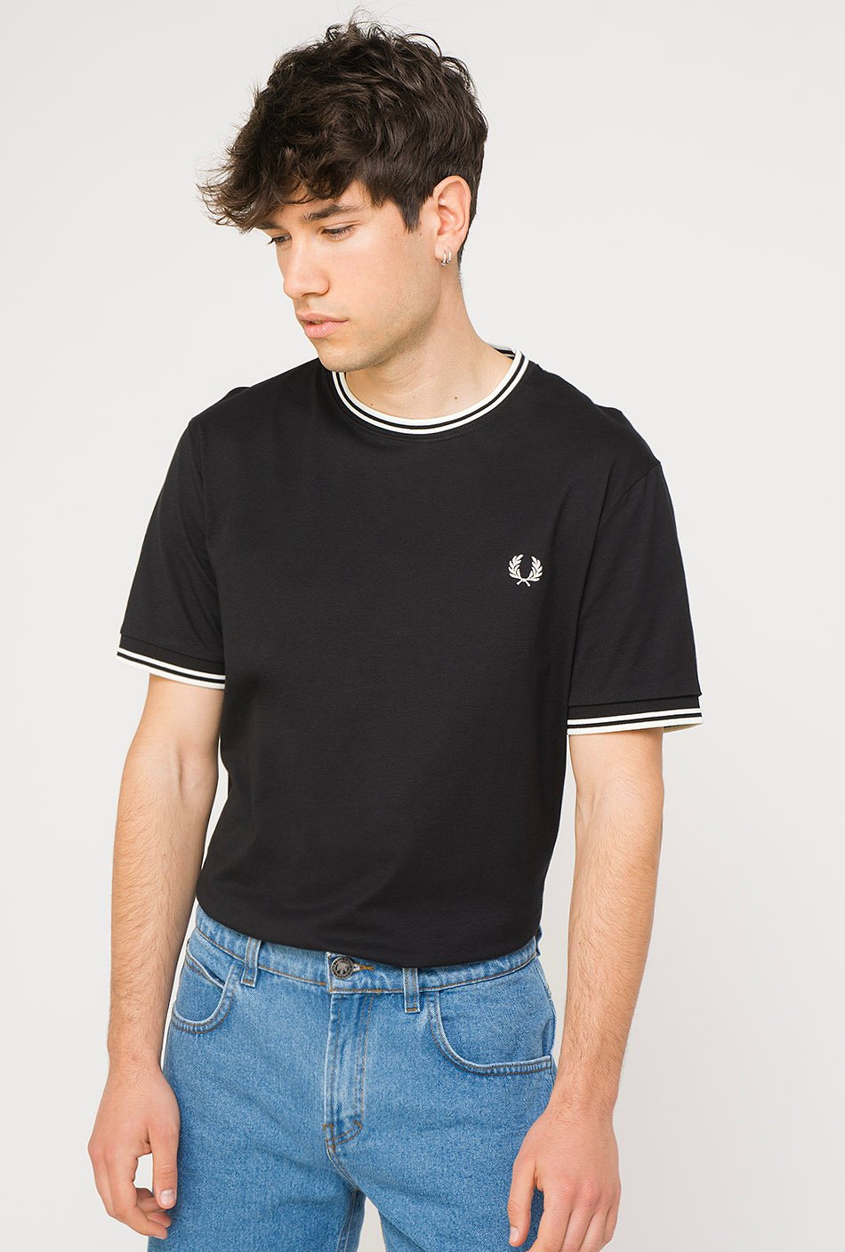 Camiseta Fred Perry Negra