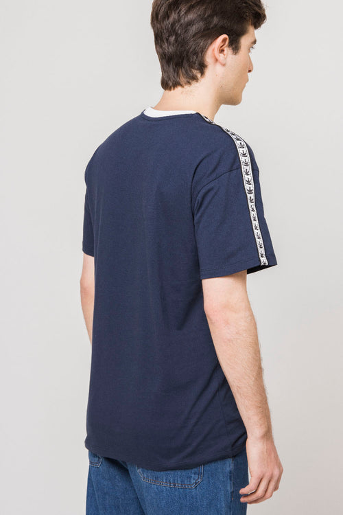 Dunkelblaues T-shirt mit Schulterstreifen
